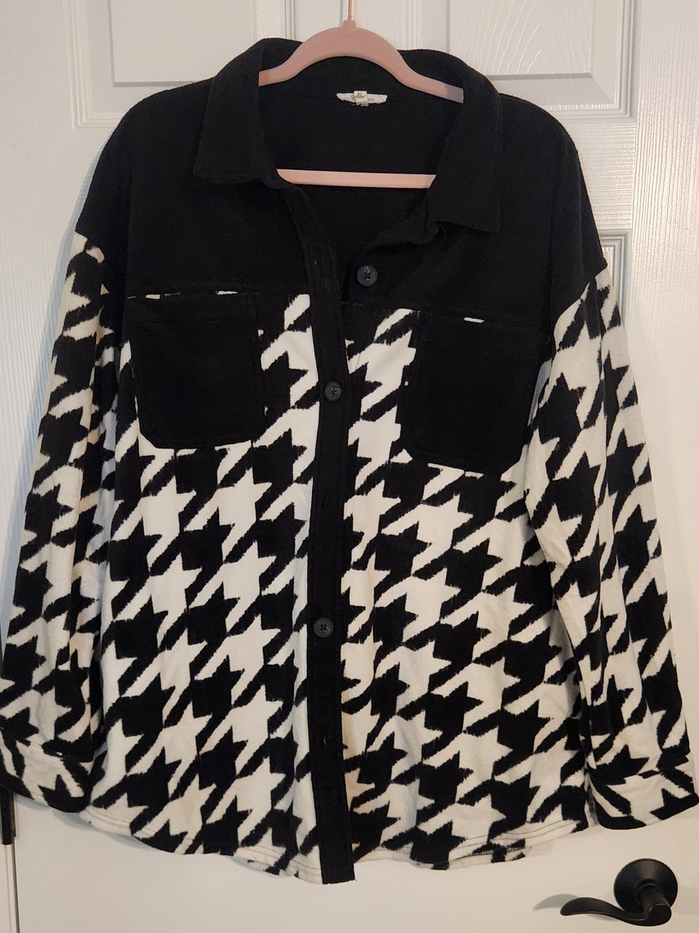Maurices Black & White Houndstooth Button-Down Shirt Jacket